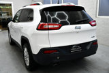 Used 2018 Jeep Cherokee Latitude Plus w/ Comfort/Convenience Group image 4