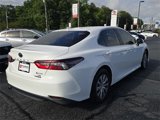 Used 2022 Toyota Camry LE image 3