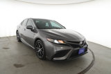 Used 2021 Toyota Camry SE image 3