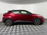 Used 2019 Toyota C-HR XLE image 4