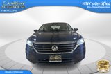 Used 2022 Volkswagen Passat 2.0T SE image 2