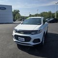 Used 2017 Chevrolet Trax LT w/ LT Convenience Package image 2