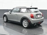 Used 2020 MINI Cooper 2-Door Hardtop image 4