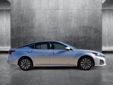Used 2023 Nissan Altima 2.5 SV image 4