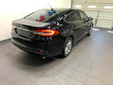 Used 2017 Ford Fusion SE image 3