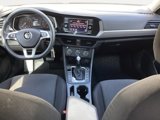 Used 2019 Volkswagen Jetta SE image 4