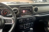Used 2019 Jeep Wrangler Unlimited Sahara image 6