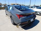 New 2025 Hyundai Elantra SEL image 3