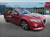 Used 2019 Nissan Altima 2.5 Platinum image 3