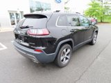 Used 2019 Jeep Cherokee Limited image 5