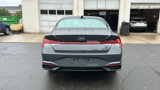 Used 2023 Hyundai Elantra SEL image 4