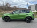 New 2025 Volkswagen Taos SE image 4
