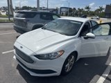 Used 2018 Ford Fusion SE w/ Fusion SE Technology Package image 3