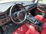 Used 2024 Porsche Macan image 4