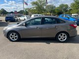 Used 2014 Ford Focus SE image 2