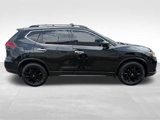 Used 2017 Nissan Rogue SV w/ Midnight Edition image 5