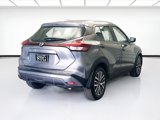Used 2021 Nissan Kicks SV image 4
