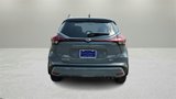 Used 2022 Nissan Kicks SV image 6