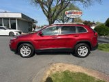 Used 2017 Jeep Cherokee Latitude w/ Cold Weather Group image 4