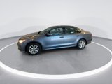 Used 2018 Volkswagen Passat 2.0T S image 4