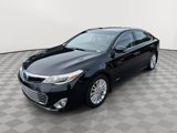 Used 2015 Toyota Avalon Limited image 3