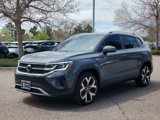 Certified 2022 Volkswagen Taos SEL w/ Panoramic Sunroof Package image 6