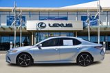 Used 2018 Toyota Camry XSE image 3