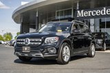 Used 2021 Mercedes-Benz GLB 250 4MATIC w/ Premium Package image 3