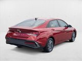 Used 2024 Hyundai Elantra SEL image 5