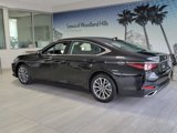 Certified 2025 Lexus ES 350 image 3