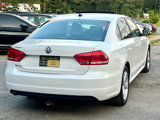 Used 2013 Volkswagen Passat TDI SE image 5