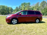 Used 2014 Toyota Sienna LE image 4
