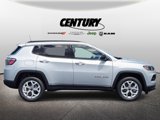 New 2025 Jeep Compass Latitude image 2