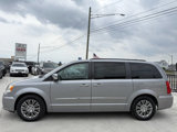 Used 2014 Chrysler Town & Country Touring-L w/ Driver Convenience Group image 4