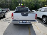 Used 2017 Nissan Frontier SV image 5