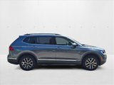 Used 2021 Volkswagen Tiguan SE w/ Panoramic Sunroof Package image 4