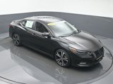 Used 2022 Nissan Sentra SR w/ SR Premium Package image 2