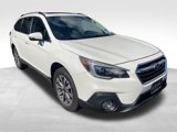 Used 2018 Subaru Outback 3.6R Touring image 2