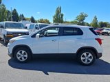 Used 2020 Chevrolet Trax LT w/ LT Convenience Package image 4