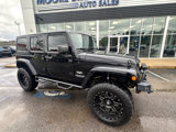 Used 2015 Jeep Wrangler Unlimited Sahara image 2