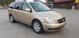 Used 2008 Hyundai Entourage Limited image 2