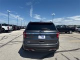 Used 2018 Ford Explorer XLT w/ Equipment Group 202A image 5