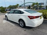Used 2016 Toyota Avalon XLE Premium image 2
