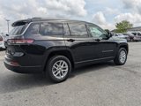 Used 2023 Jeep Grand Cherokee L Laredo image 4