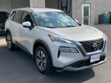 Used 2022 Nissan Rogue SV image 3