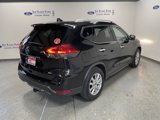 Used 2017 Nissan Rogue SV image 6