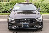 Certified 2025 Volvo S60 B5 Core image 2