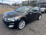 Used 2013 Hyundai Veloster w/ Style Pkg image 3