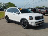 Used 2024 Kia Telluride S w/ S Sunroof Package image 2