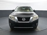 Used 2015 Nissan Pathfinder SV image 2